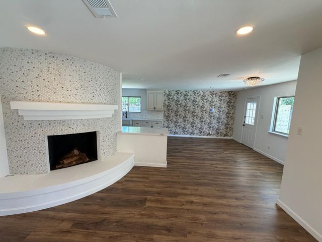 2742 Triway Lane, Houston, TX 77043