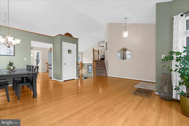 8026 HIGH OAK RD, Glen Burnie, MD 21060