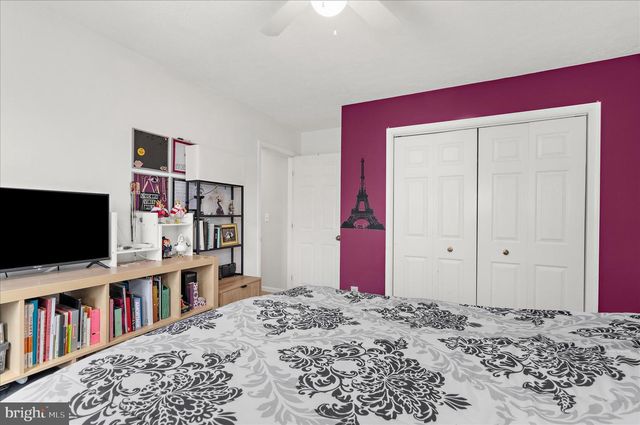 8026 HIGH OAK RD, Glen Burnie, MD 21060