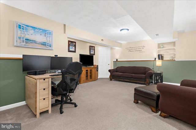 8026 HIGH OAK RD, Glen Burnie, MD 21060