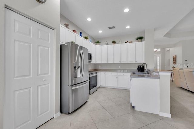 16127 CAPE CORAL DRIVE, Wimauma, FL 33598