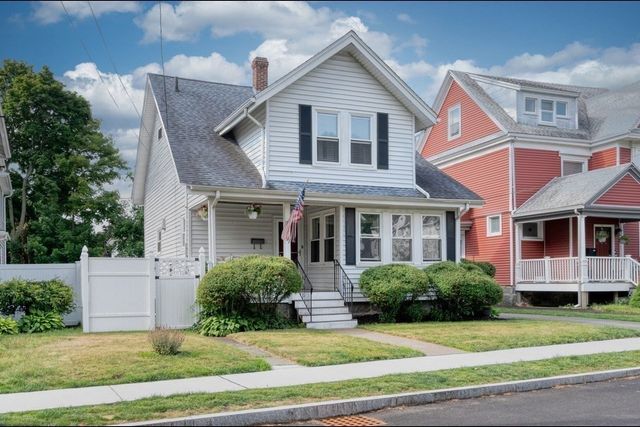 197 Billings St, Quincy, MA 02171