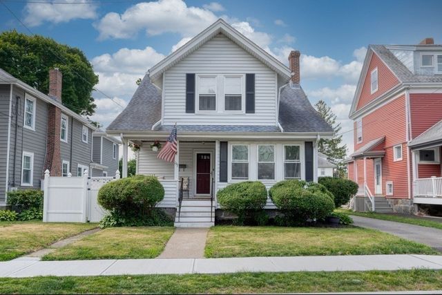 197 Billings St, Quincy, MA 02171