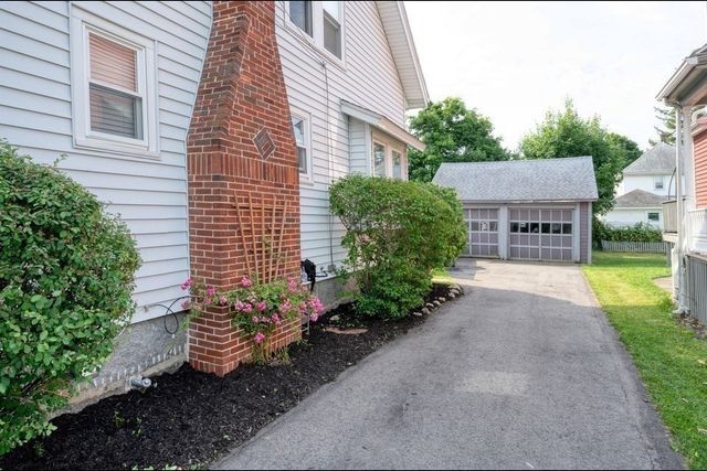 197 Billings St, Quincy, MA 02171