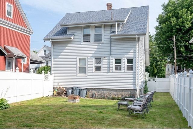 197 Billings St, Quincy, MA 02171
