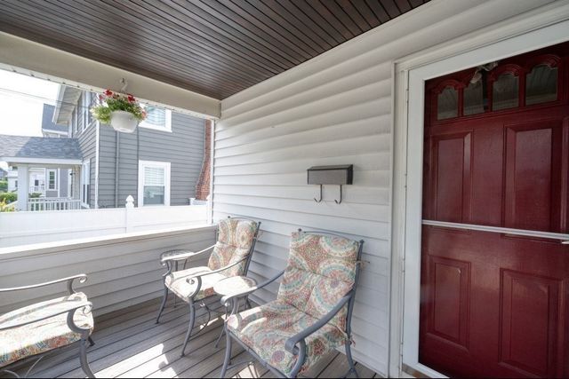 197 Billings St, Quincy, MA 02171