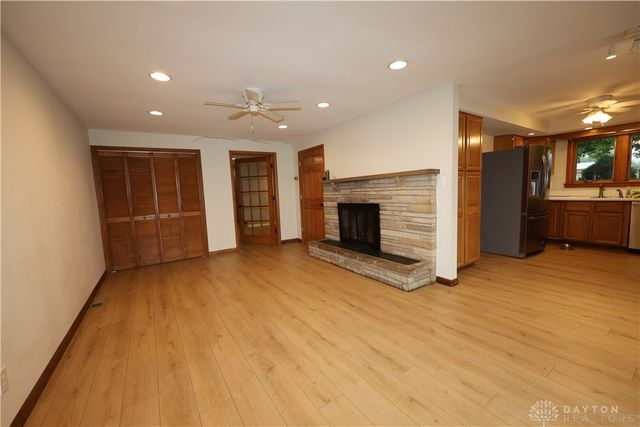 51 Lynn Rae Circle, Centerville, OH 45458