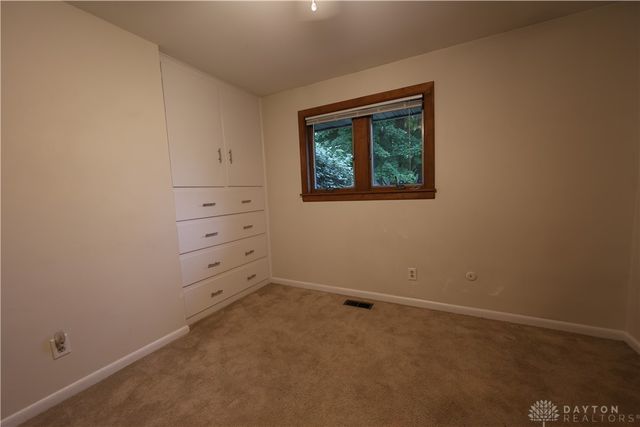 51 Lynn Rae Circle, Centerville, OH 45458