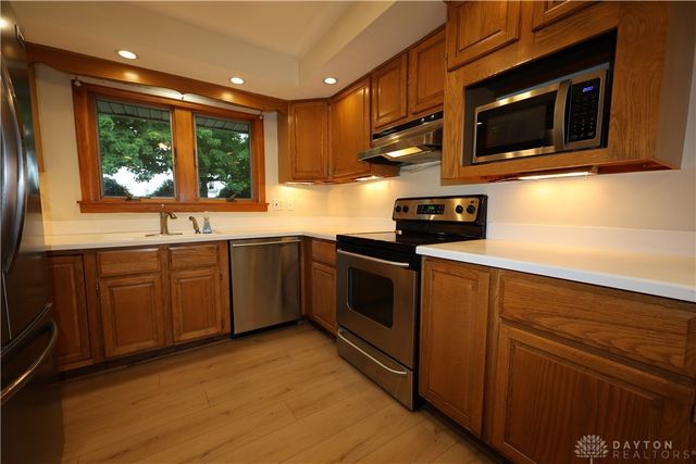 51 Lynn Rae Circle, Centerville, OH 45458