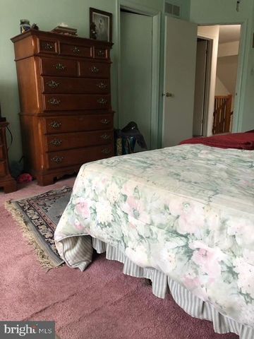 25 FOX MEADOW DR, Sicklerville, NJ 08081