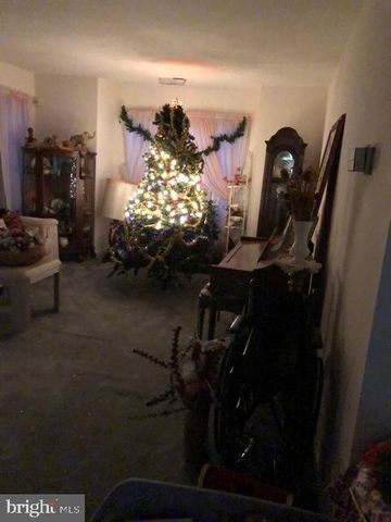 25 FOX MEADOW DR, Sicklerville, NJ 08081