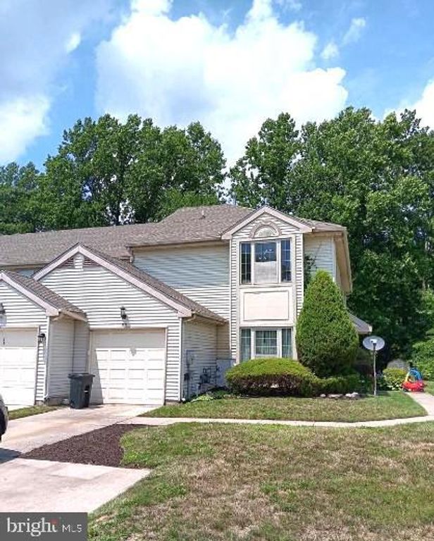 25 FOX MEADOW DR, Sicklerville, NJ 08081