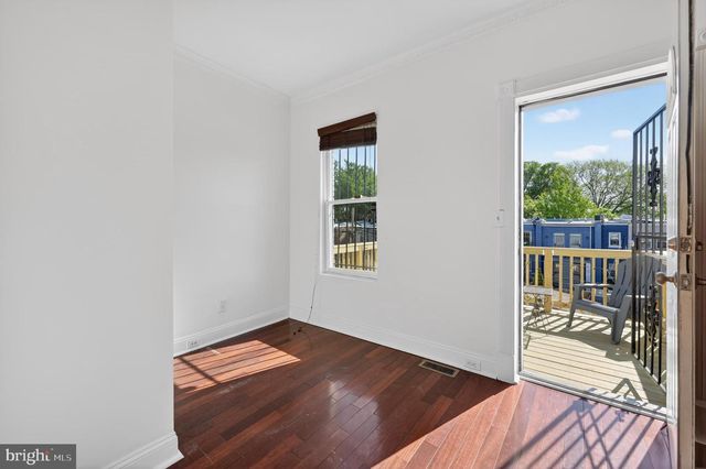 625 14TH ST NE, Washington, DC 20002