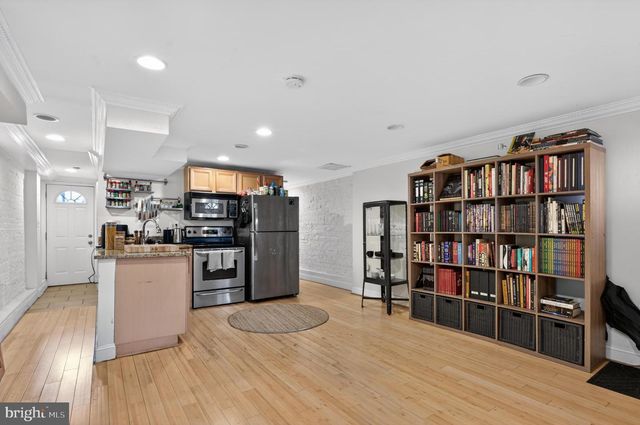 625 14TH ST NE, Washington, DC 20002
