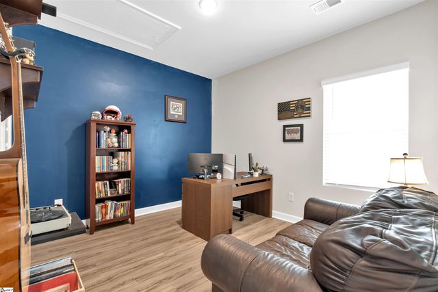 138 Layken Drive, Fountain Inn, SC 29644