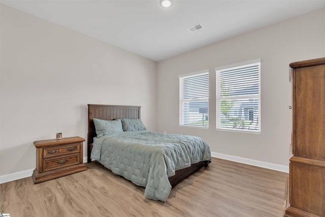 138 Layken Drive, Fountain Inn, SC 29644