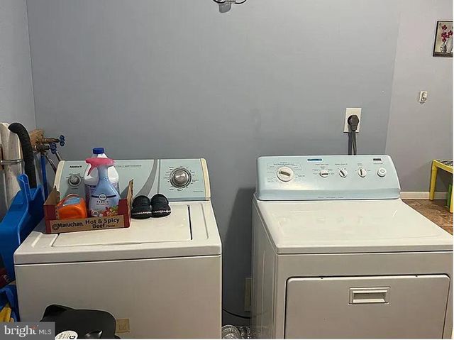 904 CARTERET AVE, Trenton, NJ 08618