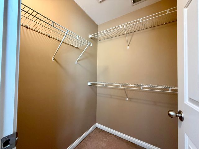1217 Angus Trail, Lexington, KY 40509