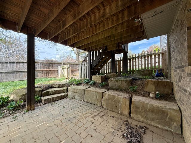 1217 Angus Trail, Lexington, KY 40509