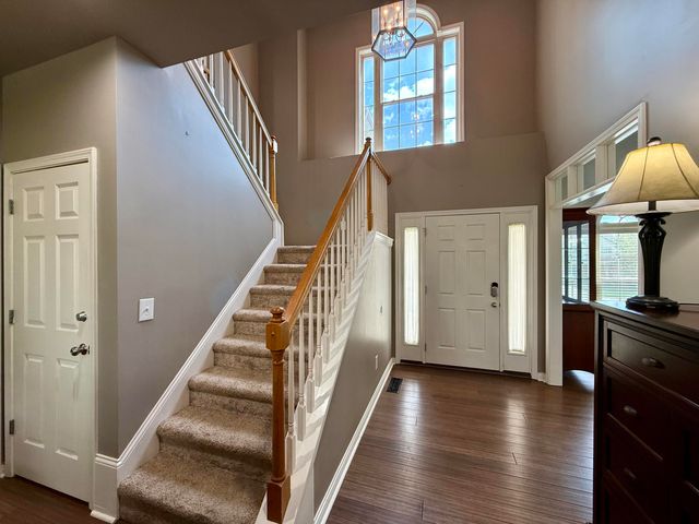 1217 Angus Trail, Lexington, KY 40509