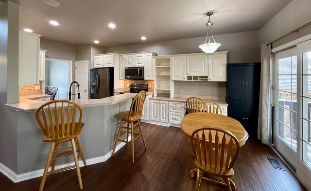 1217 Angus Trail, Lexington, KY 40509