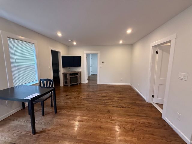 89 Clapp St 89, Stoughton, MA 02072