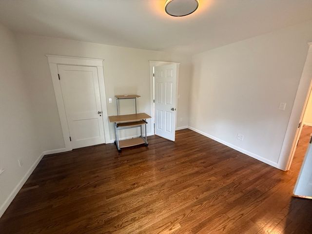 89 Clapp St 89, Stoughton, MA 02072