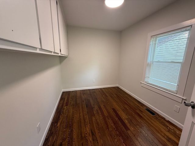 89 Clapp St 89, Stoughton, MA 02072