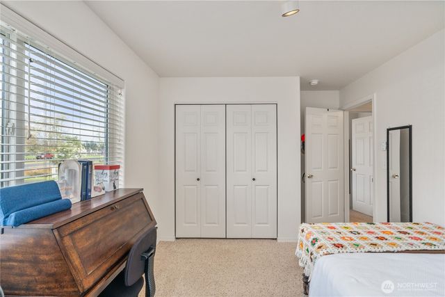 281 Cakesosta Street SE, Ocean Shores, WA 98569