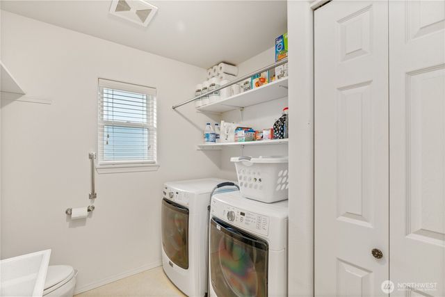 281 Cakesosta Street SE, Ocean Shores, WA 98569