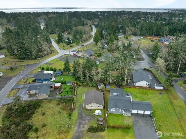 281 Cakesosta Street SE, Ocean Shores, WA 98569