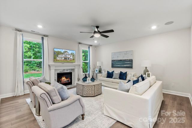 107 Clawton Loop, Mooresville, NC 28115