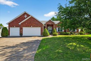 3973 Jacobs Landing, St Charles, MO 63304