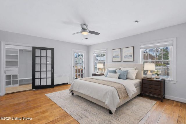 8412 Oxford Woods Ct, Louisville, KY 40222