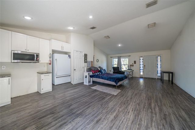 16417 SW 27TH CIRCLE, Ocala, FL 34473