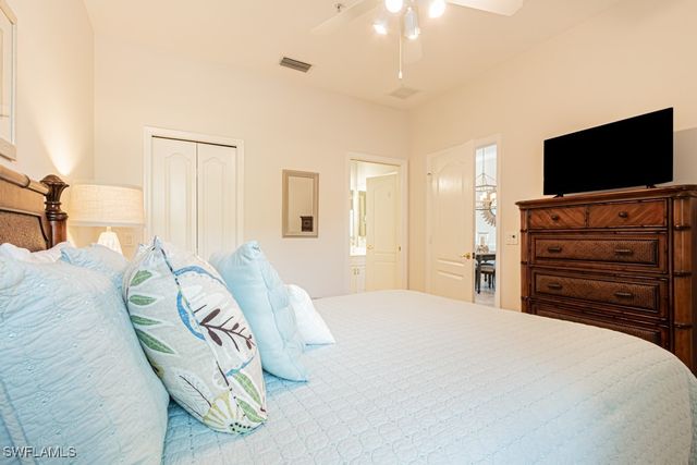 1182 Sweetwater LN 1807, Naples, FL 34110