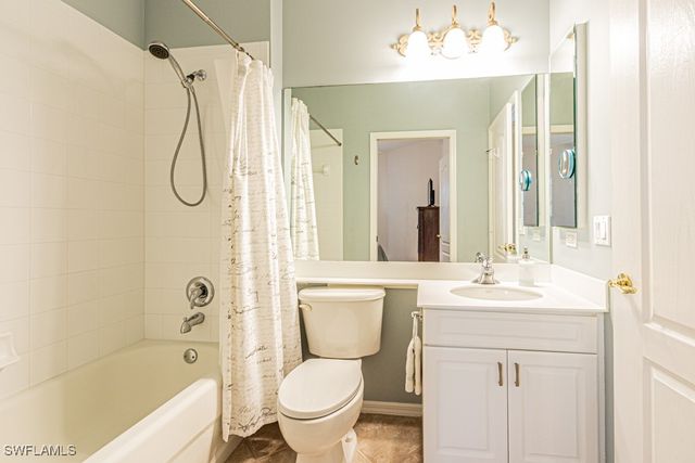 1182 Sweetwater LN 1807, Naples, FL 34110