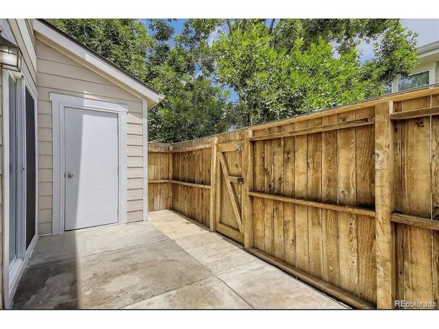 1453 S Pierce St, Lakewood, CO 80232