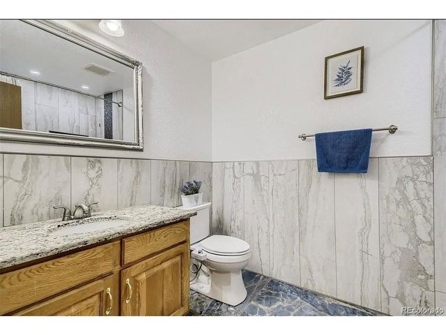 1453 S Pierce St, Lakewood, CO 80232