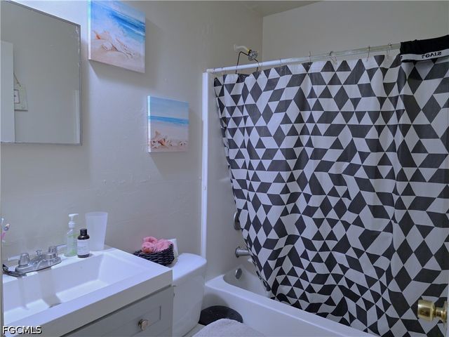 2212 Quality Life Center WAY, Fort Myers, FL 33916