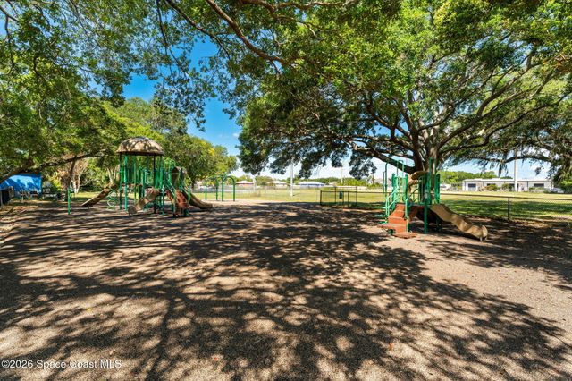 1852 Glenwood Drive, Melbourne, FL 32935