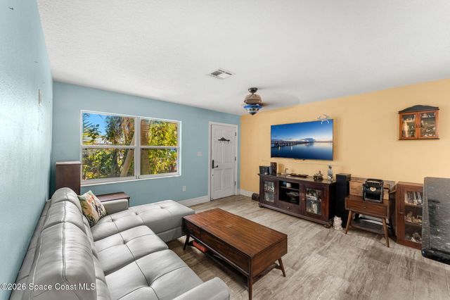 1852 Glenwood Drive, Melbourne, FL 32935