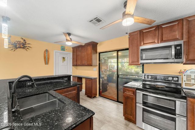 1852 Glenwood Drive, Melbourne, FL 32935