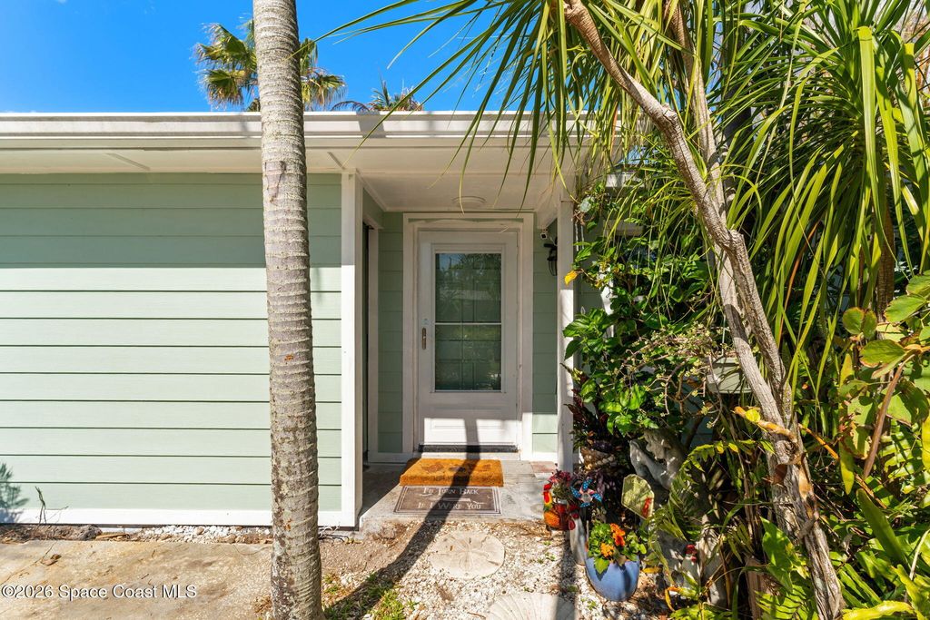 1852 Glenwood Drive, Melbourne, FL 32935