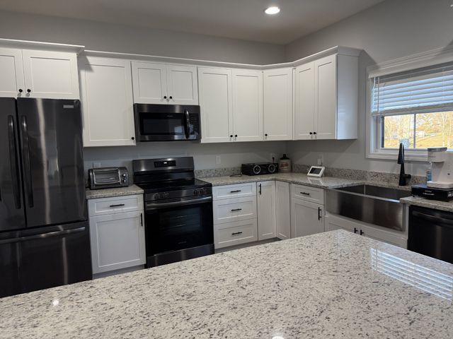 9461 Short Mountain Rd, Smithville, TN 37166