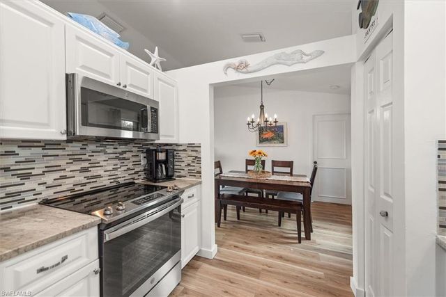 2017 NW 7th ST, Cape Coral, FL 33993