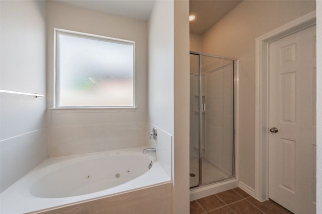 2205 Clairborne Drive, Fort Worth, TX 76177
