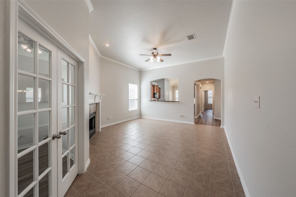 2205 Clairborne Drive, Fort Worth, TX 76177 — photo 2