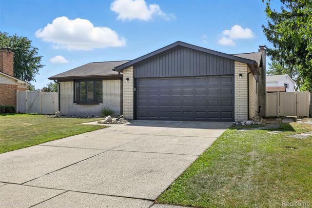 27216 Roney Avenue, Brownstown Charter Township, MI 48183