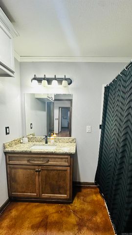 708 W Walnut, Walnut Ridge, AR 72476